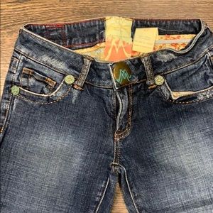 Marlow big button snap closure Jean